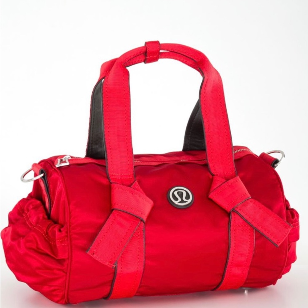 Lululemon DTB Mini Duffel Bag Currant Red